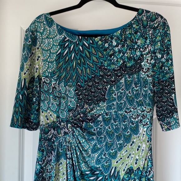 Connected Apparel - Faux Wrap‎ Dress - Green Pattern - Size 12 - EUC - Picture 2 of 6